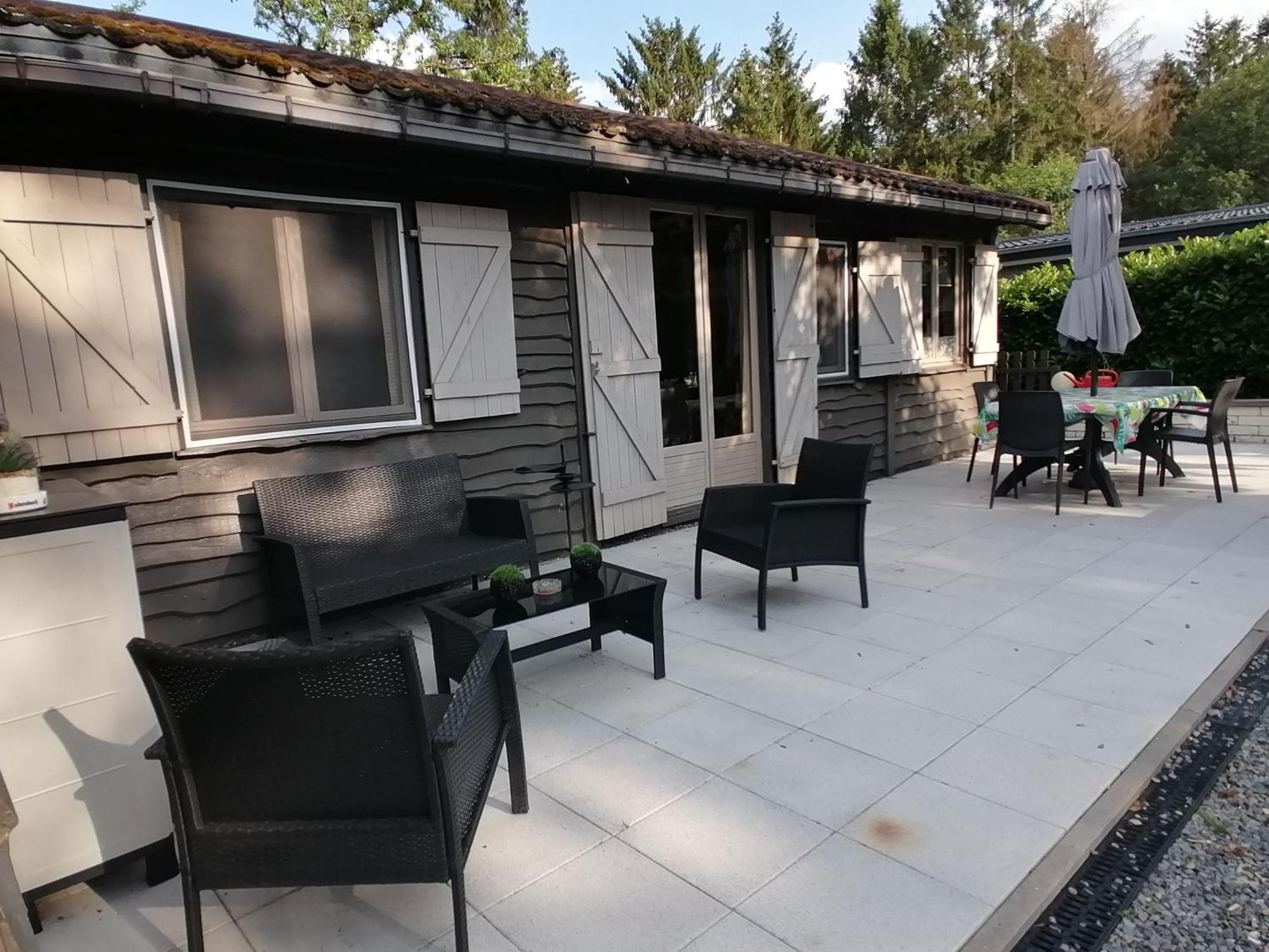 Durbuy Kleine Familiechalet Edelweiss 4 A 5 Pers ภายนอก รูปภาพ